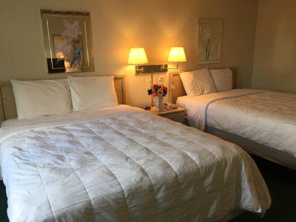 Americas Best Value Inn & Suites - Bluffton Cameră foto